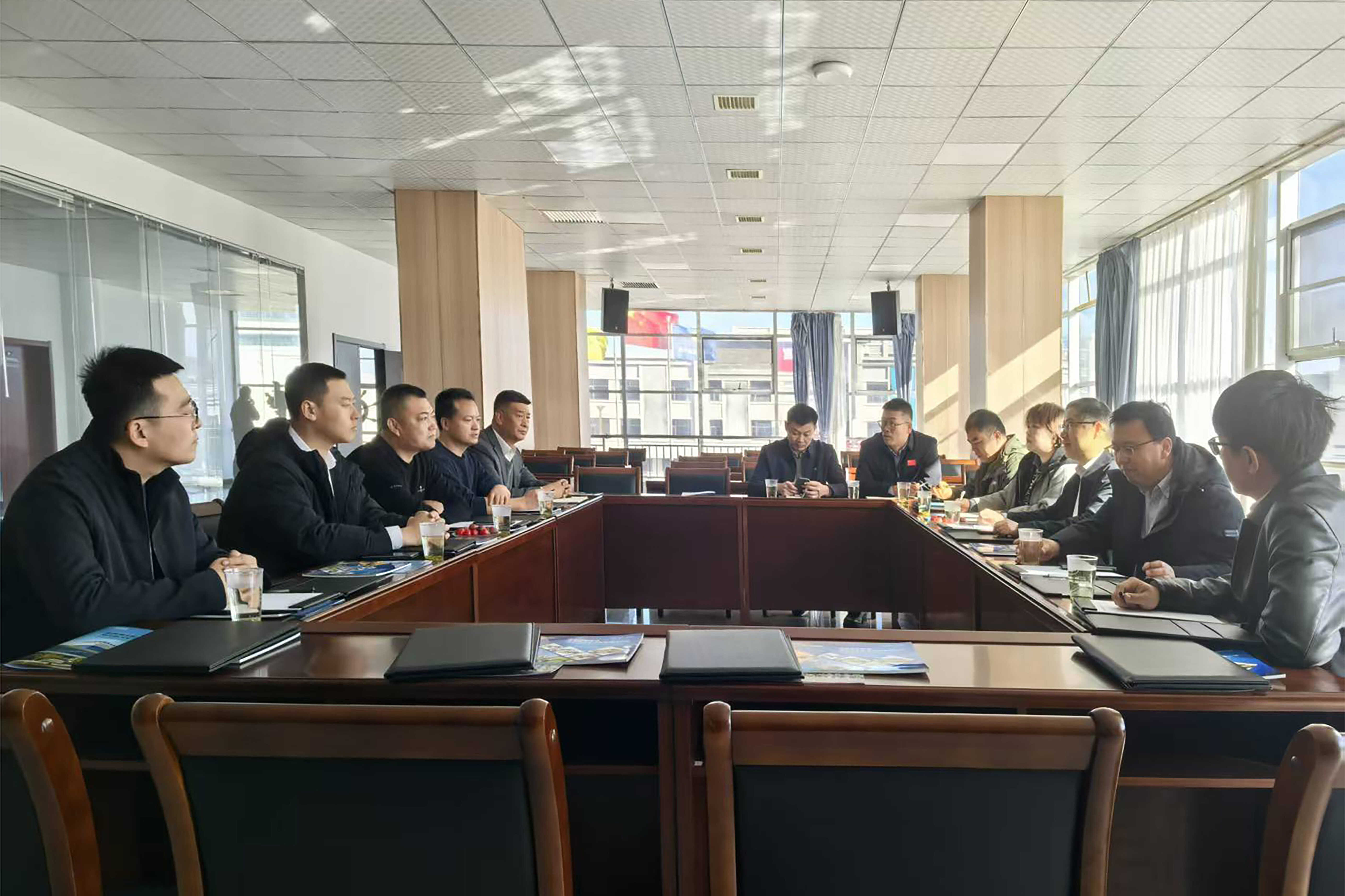 3、大柳塔鎮政府交流座談-1.jpg